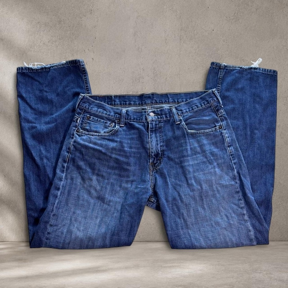 Levi's 501 blue jeans Size 42 X 42